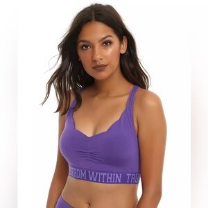 Hot Topic Ariel Seashell Sports Bra